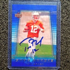 Tom Brady HOF Autograph Star Rookie Card. Mint Condition!!